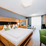 Taxerhof Aparthotel Radstadt