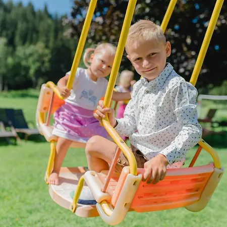 塔克萨霍夫酒店 拉德施塔特