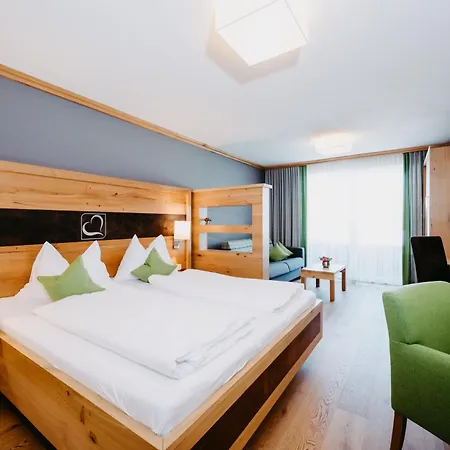 塔克萨霍夫酒店 公寓式酒店 拉德施塔特