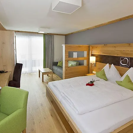 아파트호텔 Taxerhof 4*