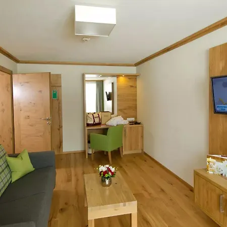 アパートホテル Taxerhof