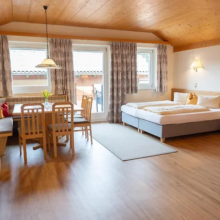 Taxerhof 4* رادستادت