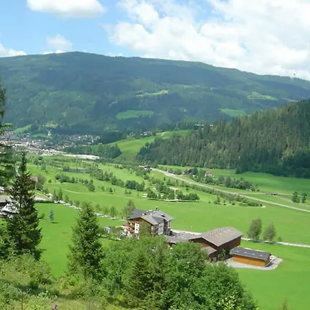 Taxerhof Aparthotel 4*