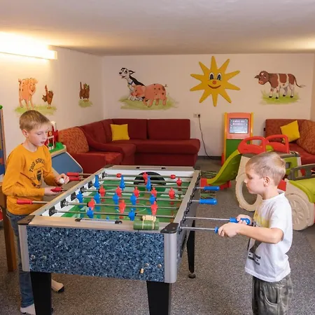 Taxerhof 아파트호텔 라드스타드트