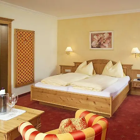 Taxerhof 아파트호텔 라드스타드트